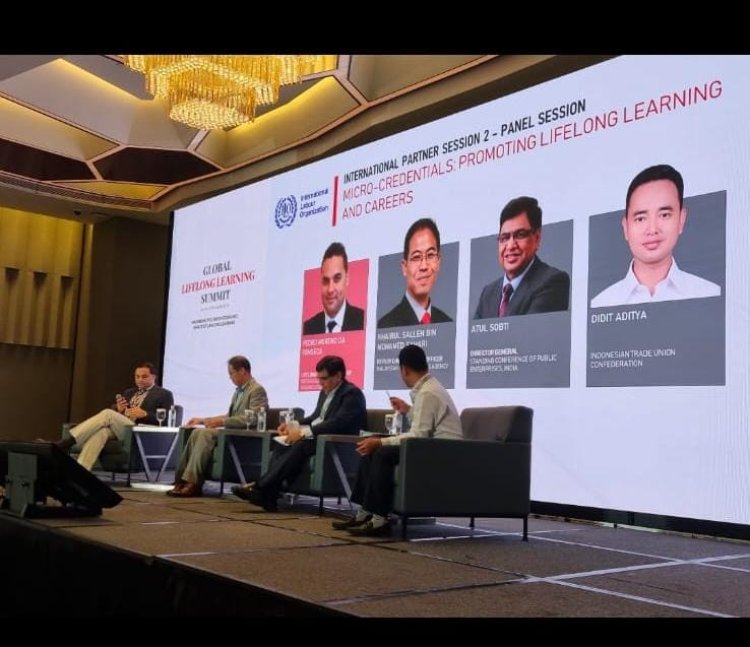 GURU SMK AUTO MATSUDA BICARA DI FORUM INTERNASIONAL SINGAPURA