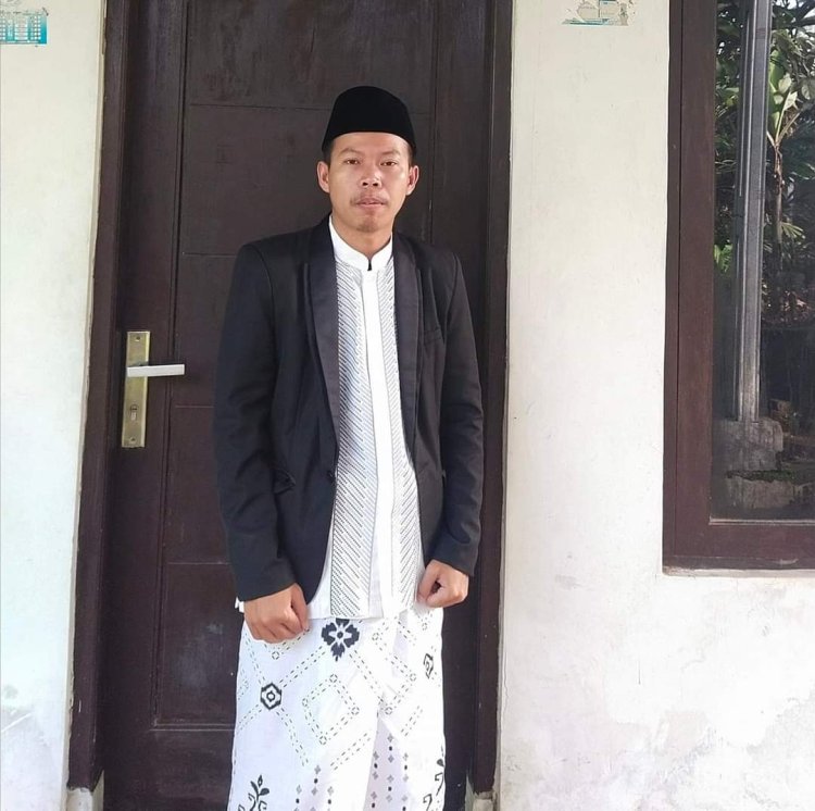 ABAH MUTAWALLY: PENYEBAR DAKWAH ISLAM AWAL ABAD KE 19 DI KUNINGAN