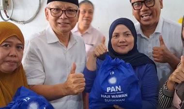 H Wawan Suhawan Bagikan 2.000 Paket Sembako Murah untuk Warga DKI Jakarta