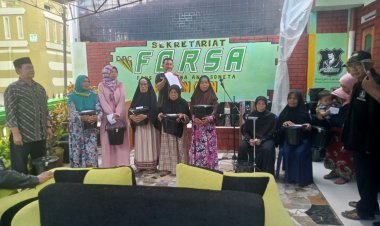 FORSA KUNINGAN SANTUNI LANSIA DAN BAGI-BAGI TAKJIL