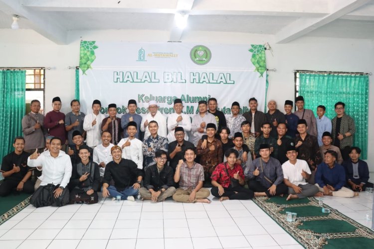 PERKUAT JARINGAN, ALUMNI PONDOK PESANTREN AL-MUTAWALLY BERKUMPUL
