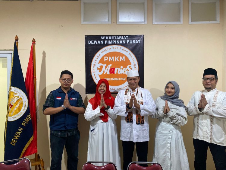 RELAWAN ANIES LAUNCHING PRODUK UNGGULAN UMKM BINAAN DI KAFE PEDJUANG, JAKARTA SELATAN