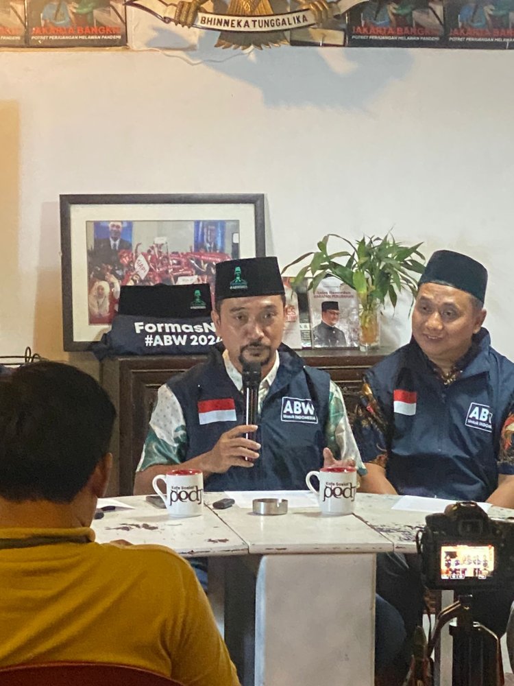 KETUA FORMASNU SESALKAN KRIMINALISASI PASANGAN GUS IMIN OLEH KPK