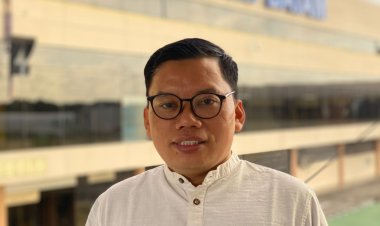 SHOLAWAT ASGHIL ITU. DITIUPKAN DI JOGJA, DIHENTAKKAN DI MALANG