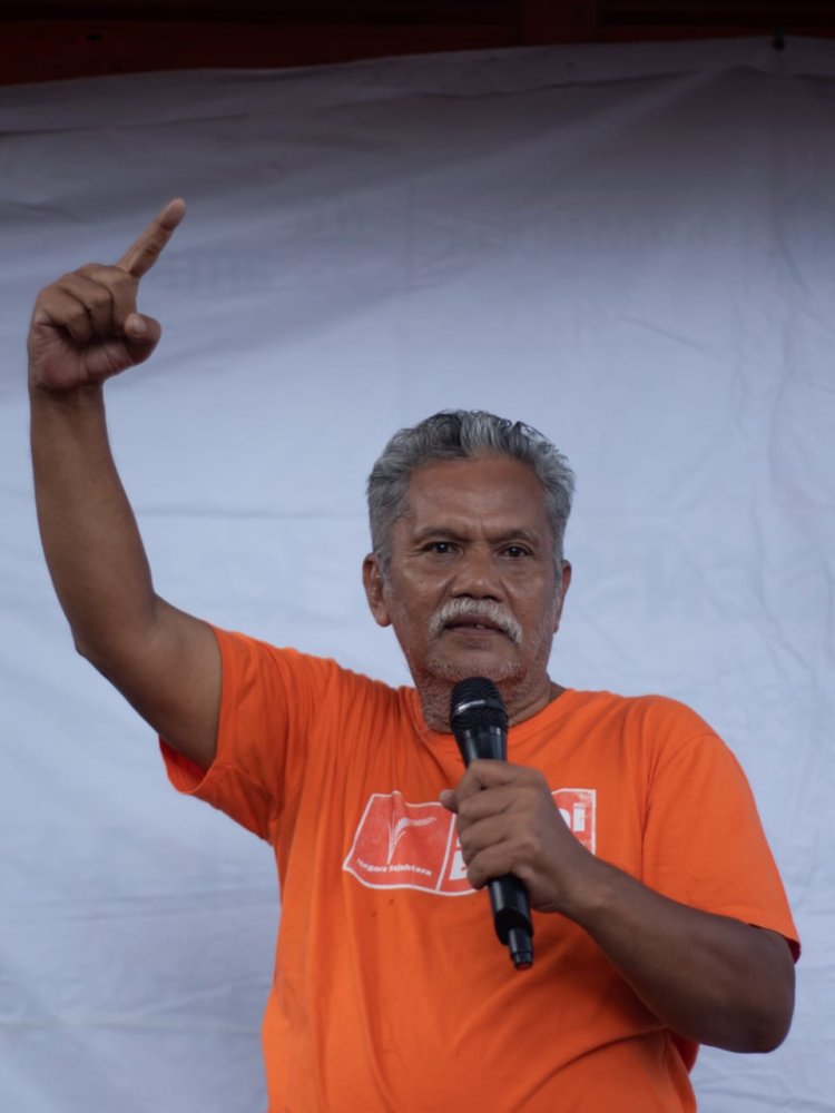 BuNeNi Telanjangi Gubernur