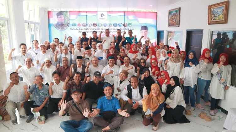 MASYARAKAT KUNINGAN JAKARTA DEKLARASI DUKUNG ANIES BASWEDAN JADI GUBERNUR JAKARTA