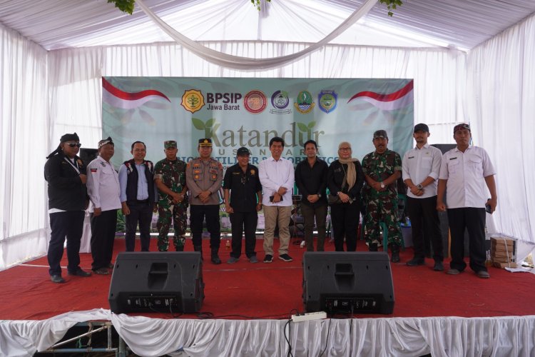 HASIL PANEN DI INDRAMAYU MENINGKAT BERKAT PUPUK KATANDUR NUSANTARA