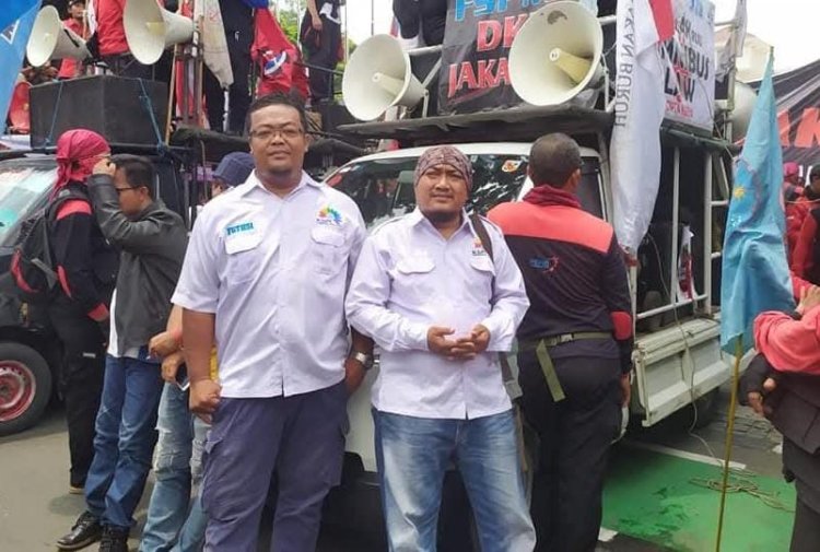 HARI BURUH NASIONAL 2025, FPTHSI MINTA PRESIDEN PRABOWO SUBIANTO SELESAIKAN STATUS HONORER