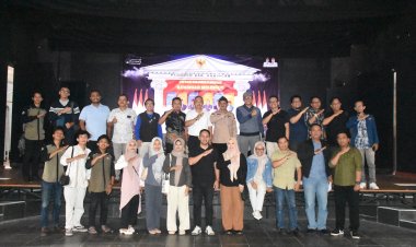 100 HARI KERJA BUPATI DAN WAKIL BUPATI KUNINGAN  JADI SOROTAN DALAM DISKUSI WAROENG RAKYAT