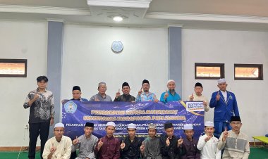 DOSEN UNINDRA LAKUKAN PENGABDIAN KEPADA MASYARAKAT DI PESANTREN AINURIDHO JAKARTA TENTANG PELATIHAN MEMBACA AL-QUR'AN METODE TASBIH